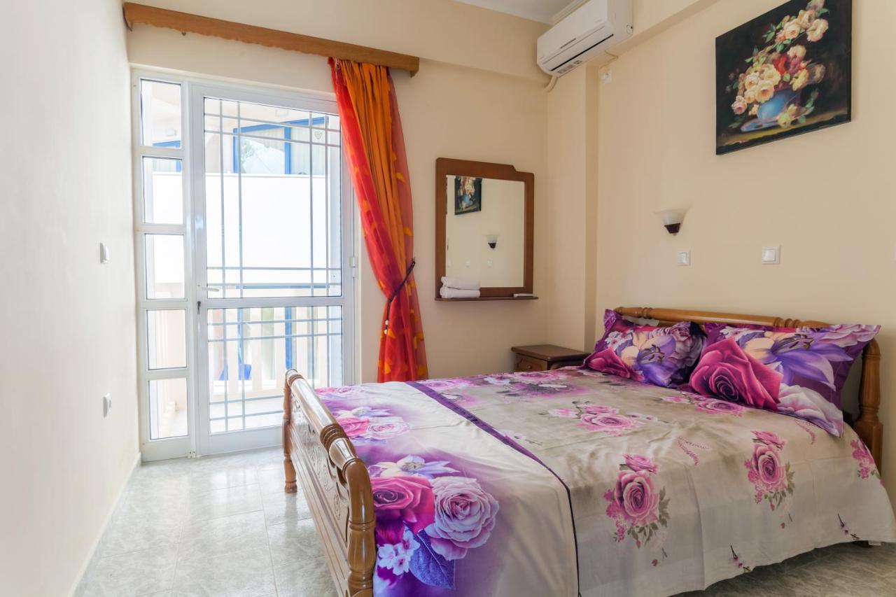 Christine Seaside Apartments In Chania Stalós Exteriér fotografie