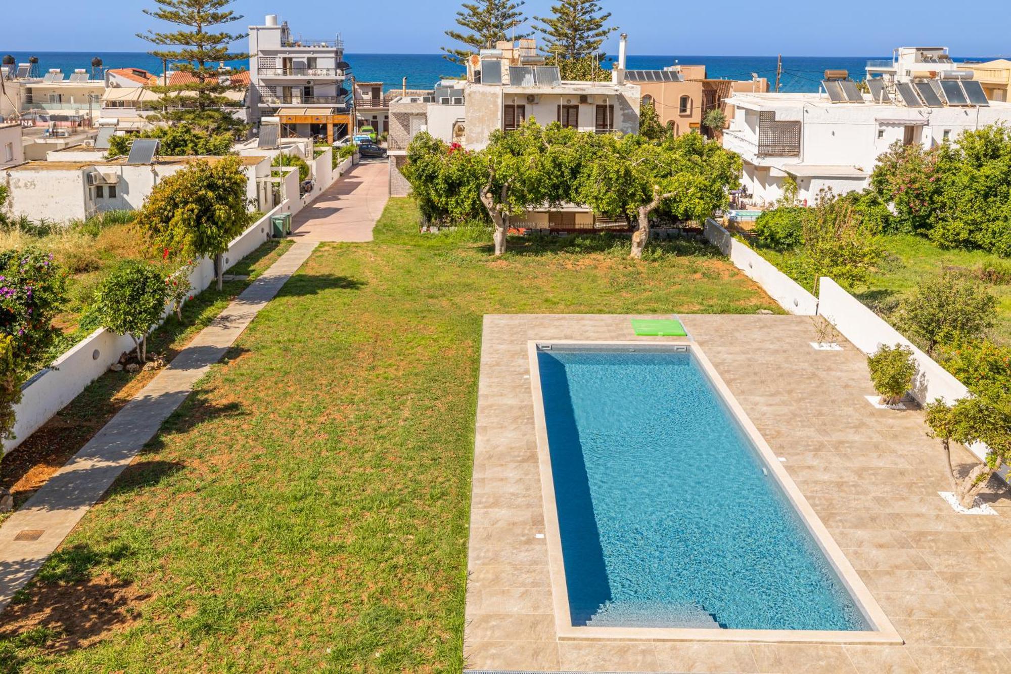 Christine Seaside Apartments In Chania Stalós Exteriér fotografie